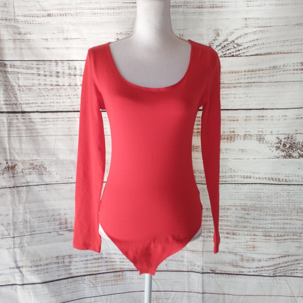 MANGO POP Bodysuit size L.   I